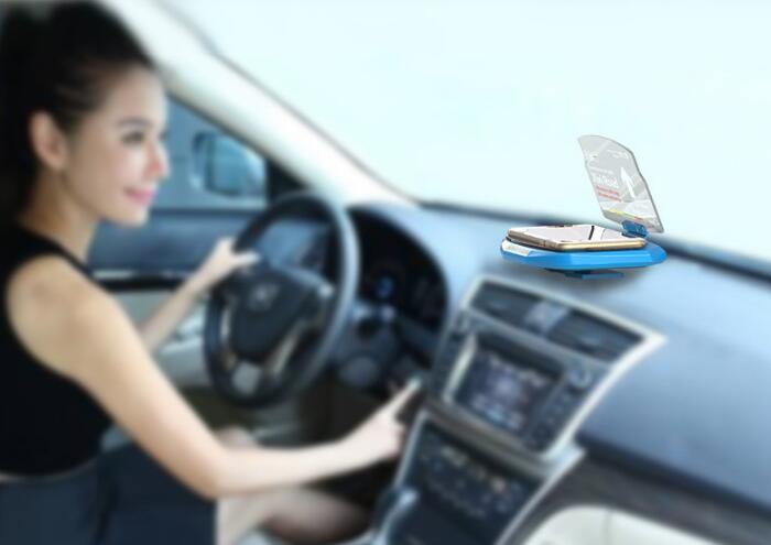 Car HUD Heads Up Display for Smartphone Navigation Anti-Slip Dashboard Mount